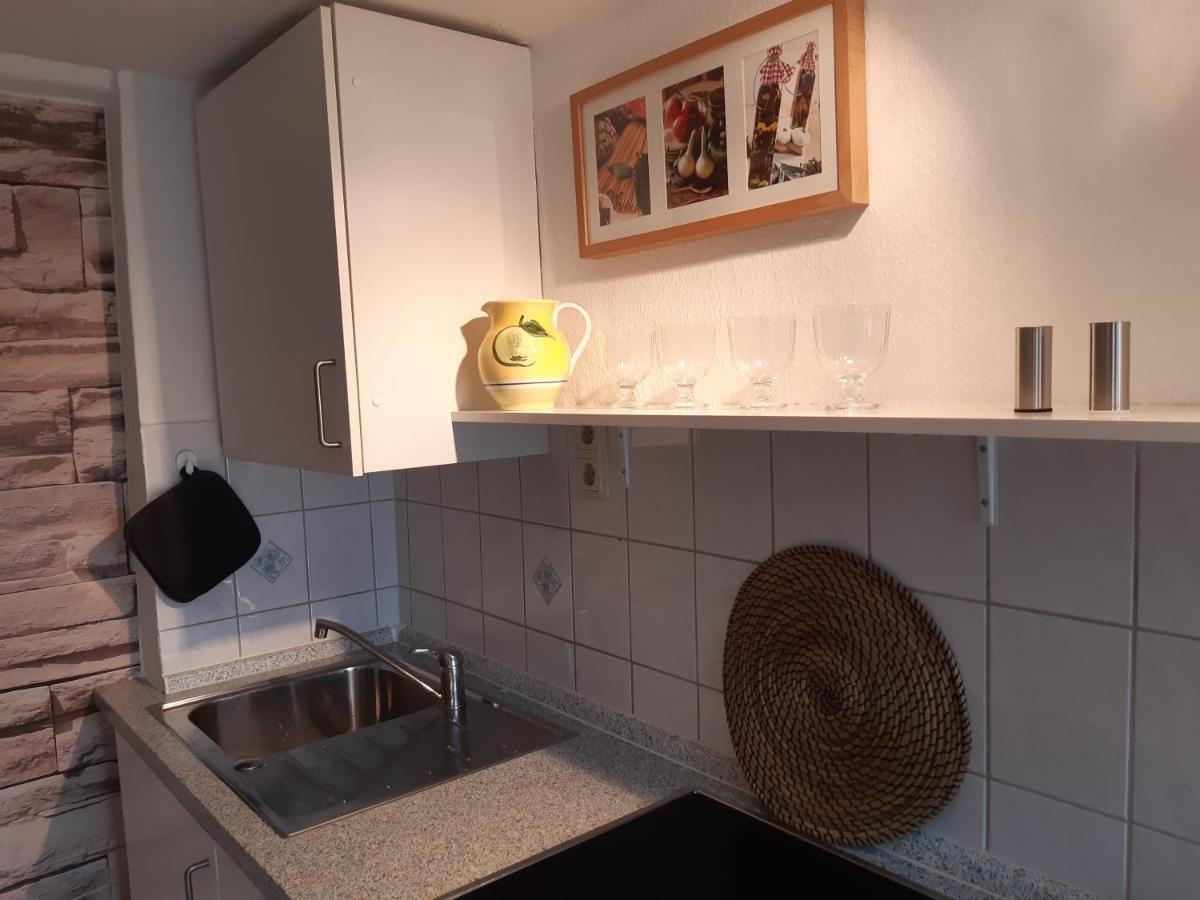 Kleine Gemuetliche Ferienwohnung Guenstige Lage ヴェルニゲローデ エクステリア 写真
